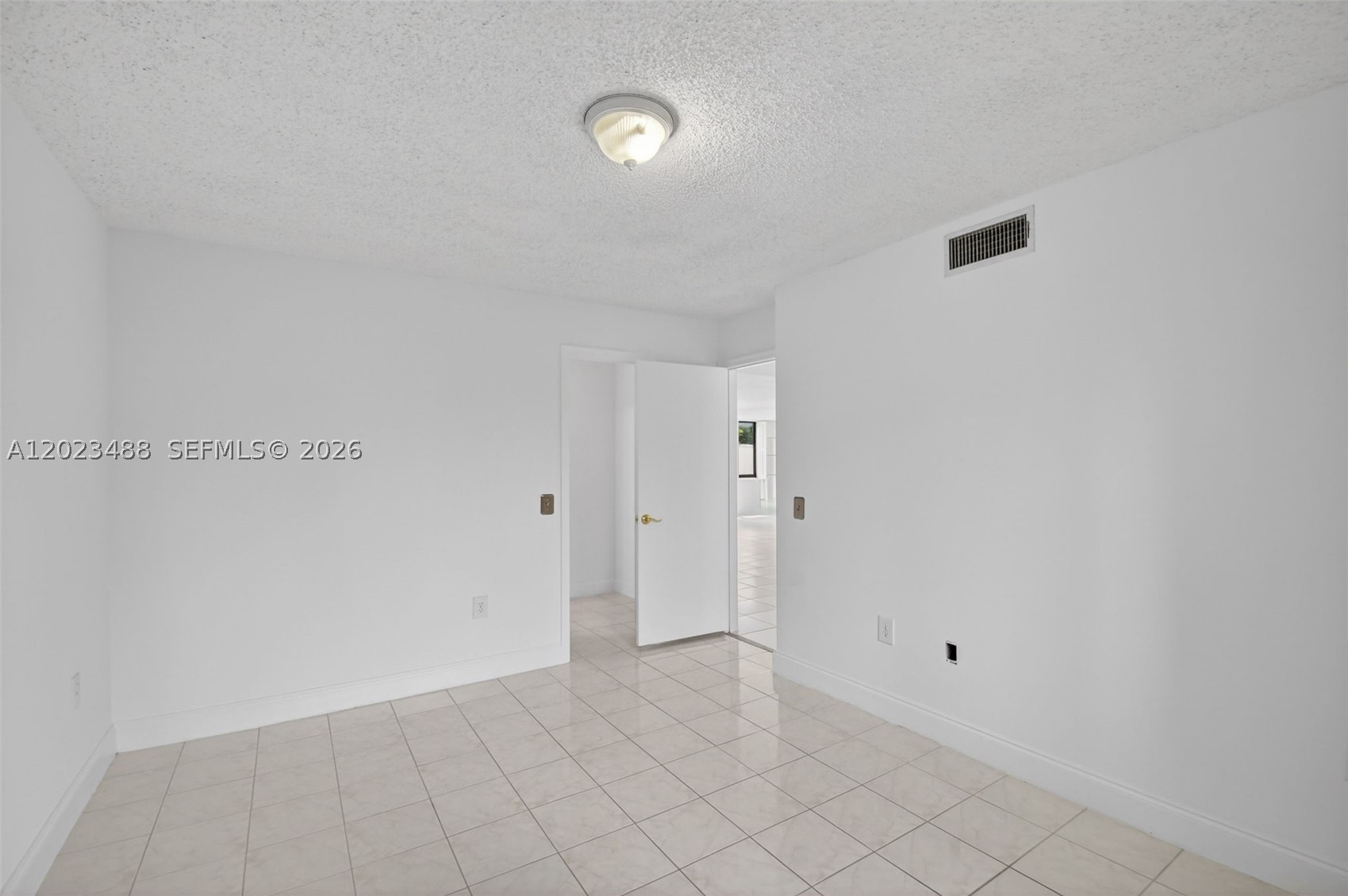 FOUNTAINS OF PALM BEACH C - Residential