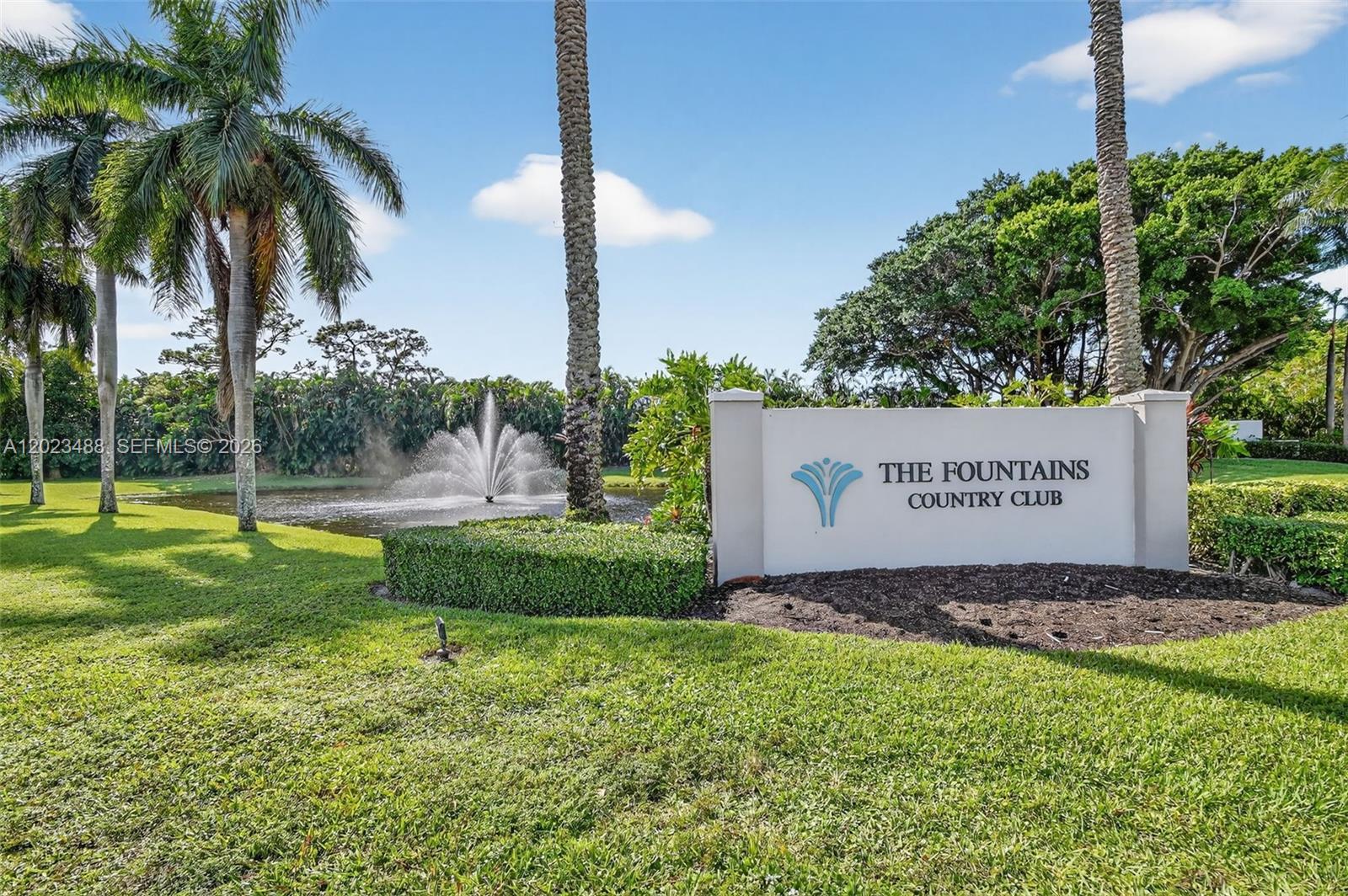 FOUNTAINS OF PALM BEACH C - Residential