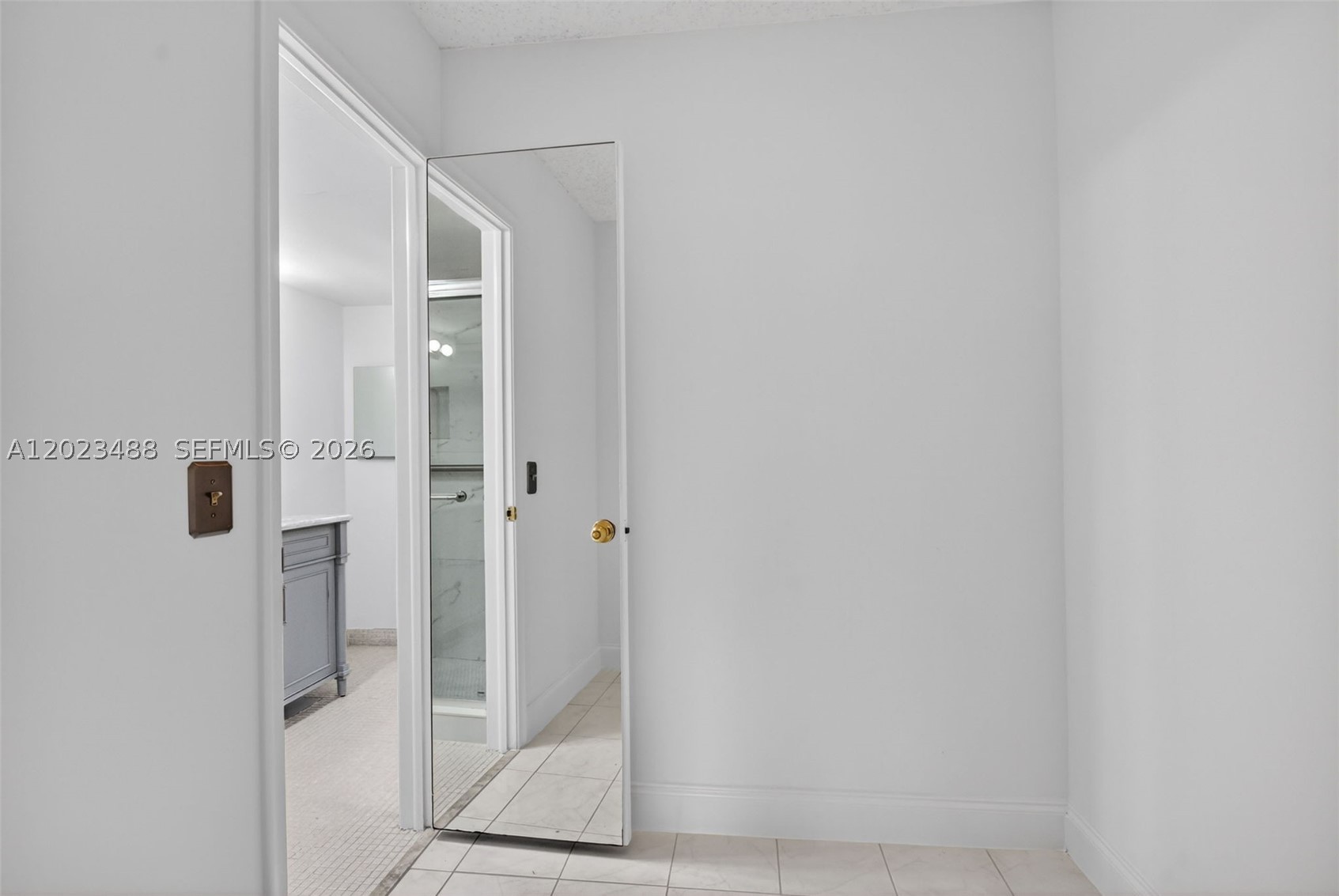 FOUNTAINS OF PALM BEACH C - Residential