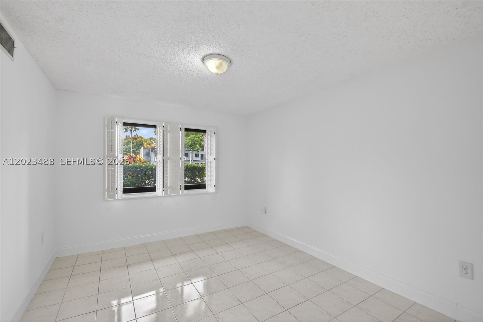 FOUNTAINS OF PALM BEACH C - Residential