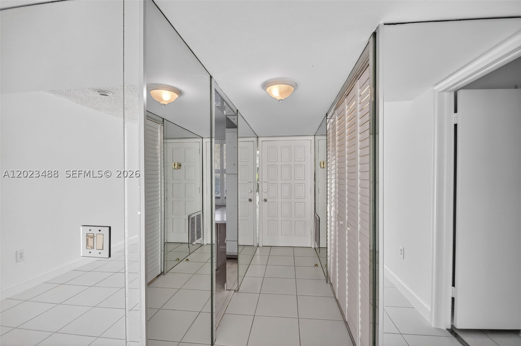 FOUNTAINS OF PALM BEACH C - Residential