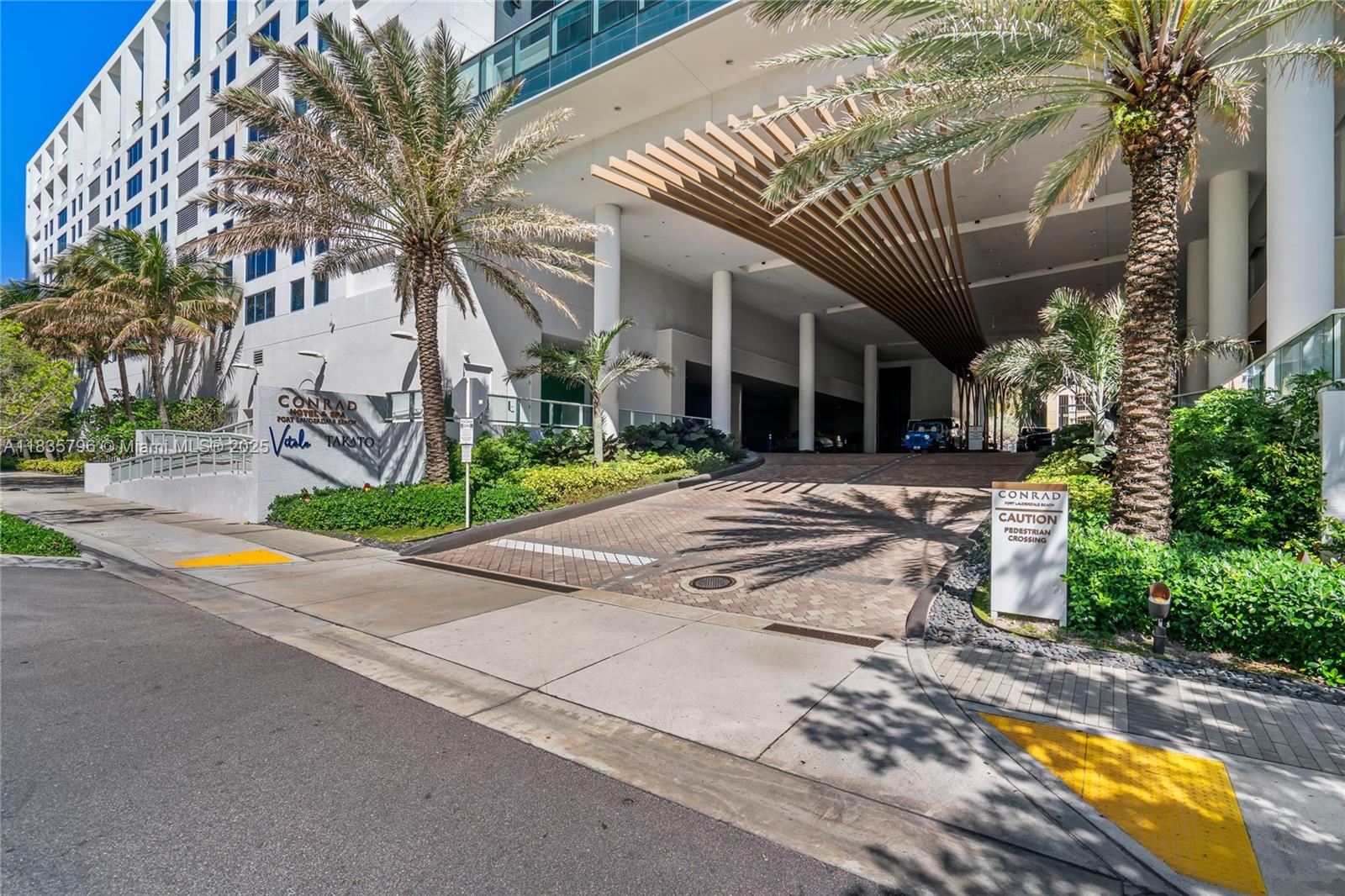 551 FLB CONDOMINIUM HOTEL - Residential