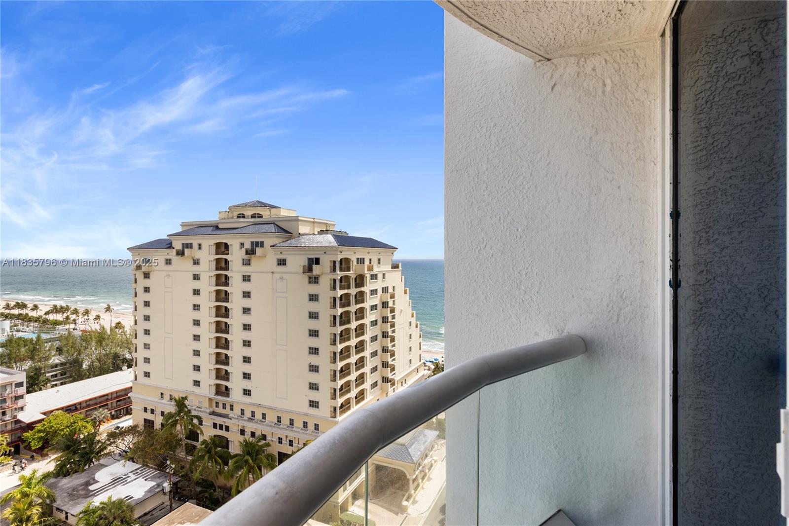 551 FLB CONDOMINIUM HOTEL - Residential