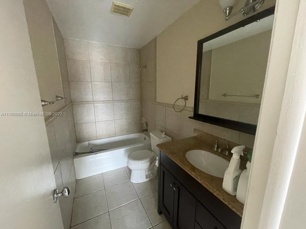 UNIVERSITY VILLAGE EAST 2 - Residential Lease