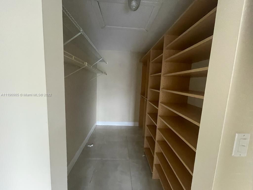 UNIVERSITY VILLAGE EAST 2 - Residential Lease