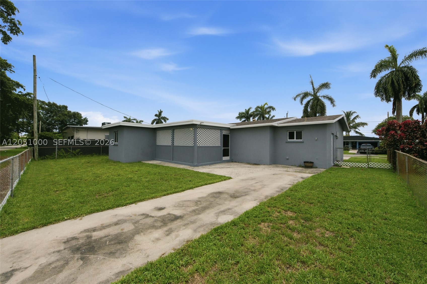 SUNSET ISLES SEC 2 - Residential