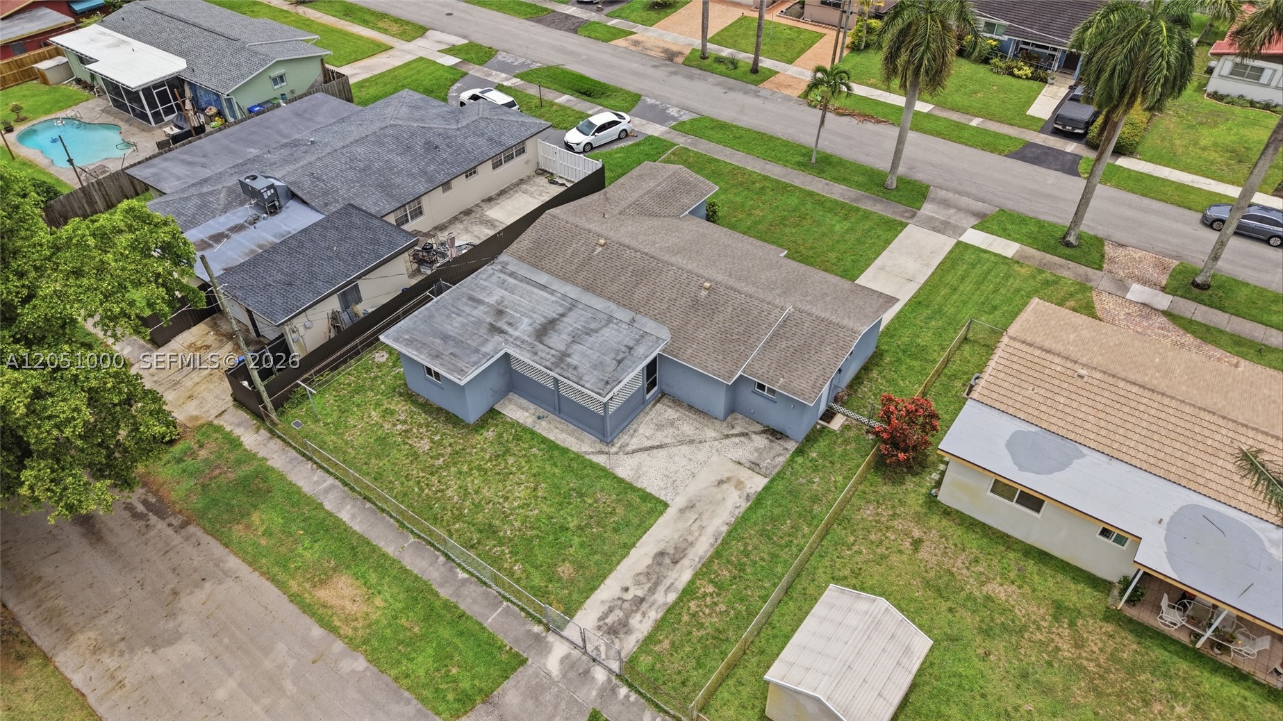 SUNSET ISLES SEC 2 - Residential
