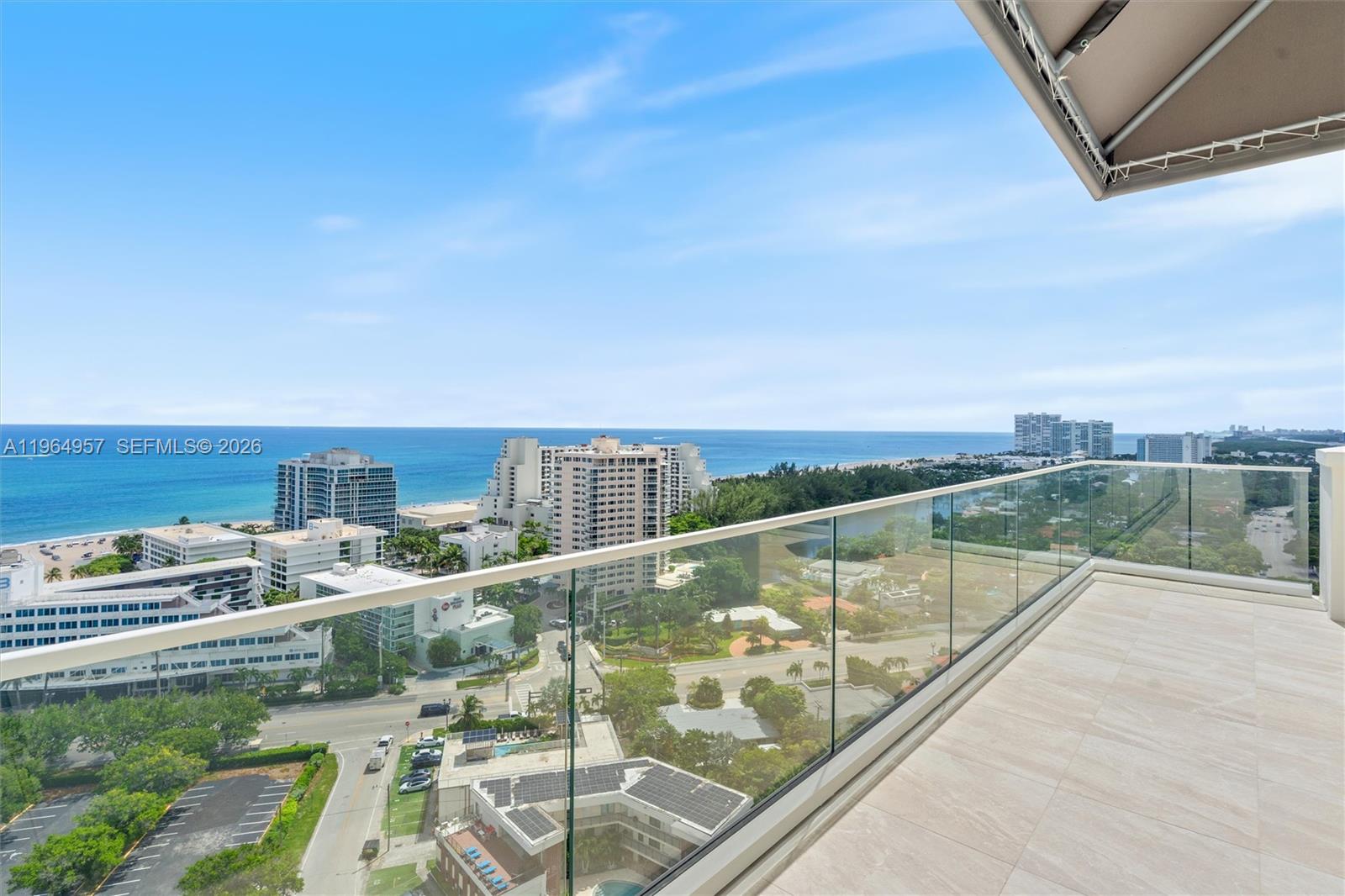 HARBOURAGE PLACE CONDO - Residential