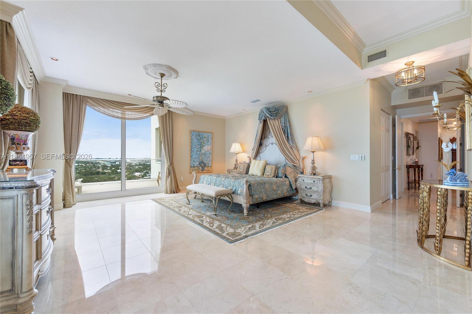 HARBOURAGE PLACE CONDO - Residential