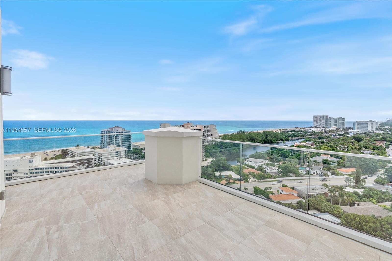 HARBOURAGE PLACE CONDO - Residential