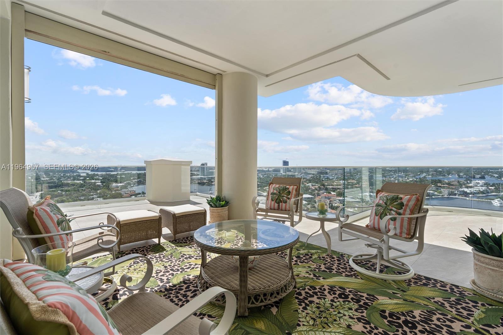 HARBOURAGE PLACE CONDO - Residential