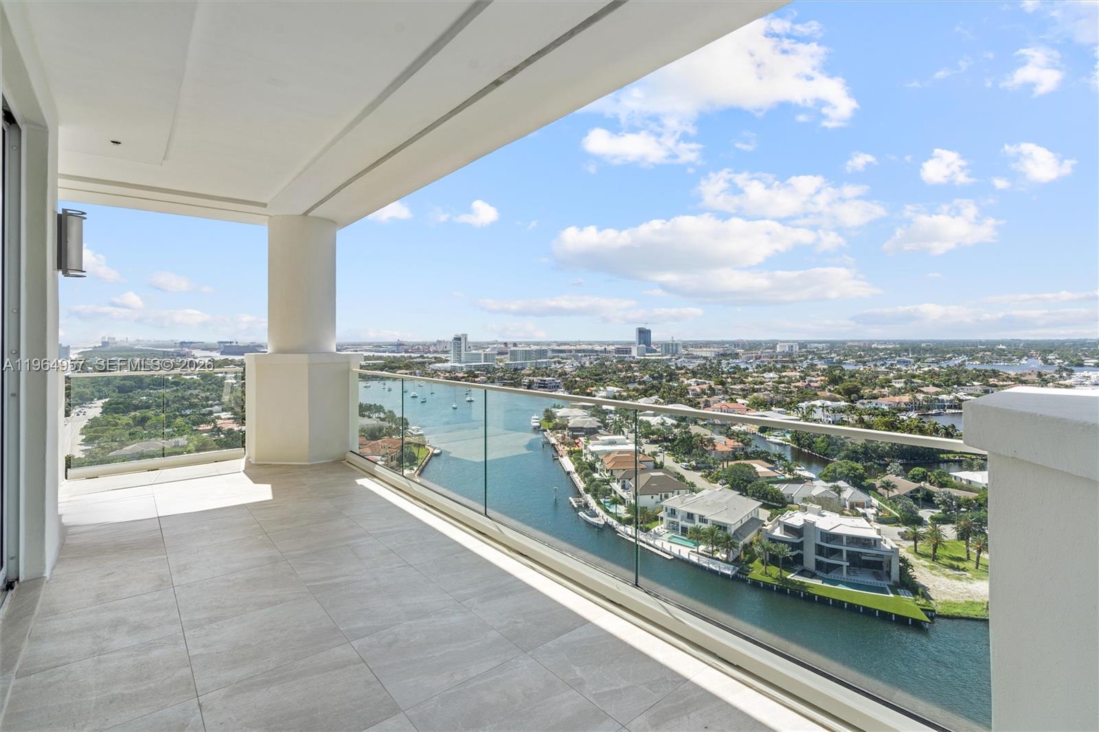 HARBOURAGE PLACE CONDO - Residential