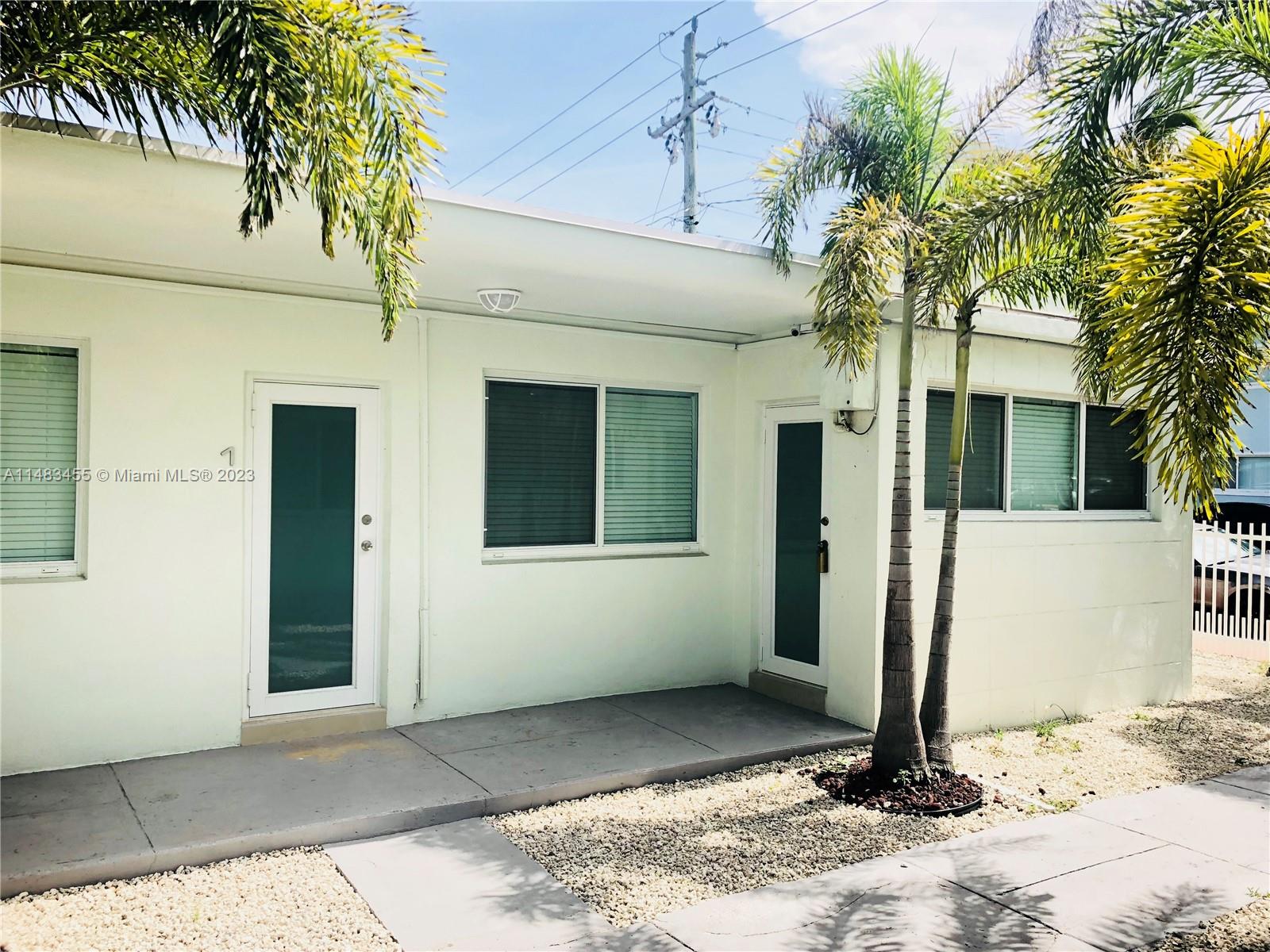 BISCAYNE BCH SUB - Residential Lease