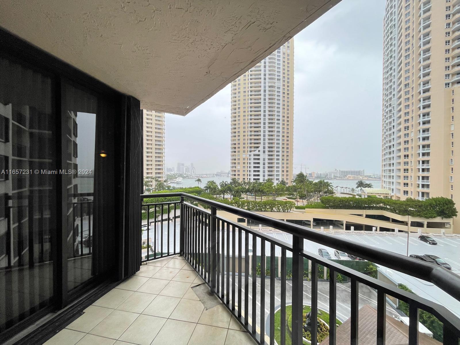 BRICKELL KEY II CONDO - Residential Lease