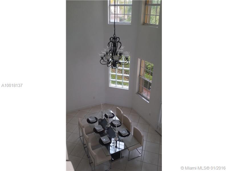 DORAL ISLES CATALINA - Residential