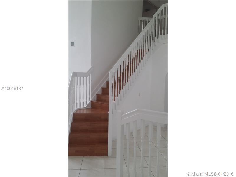 DORAL ISLES CATALINA - Residential