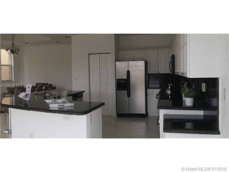 DORAL ISLES CATALINA - Residential