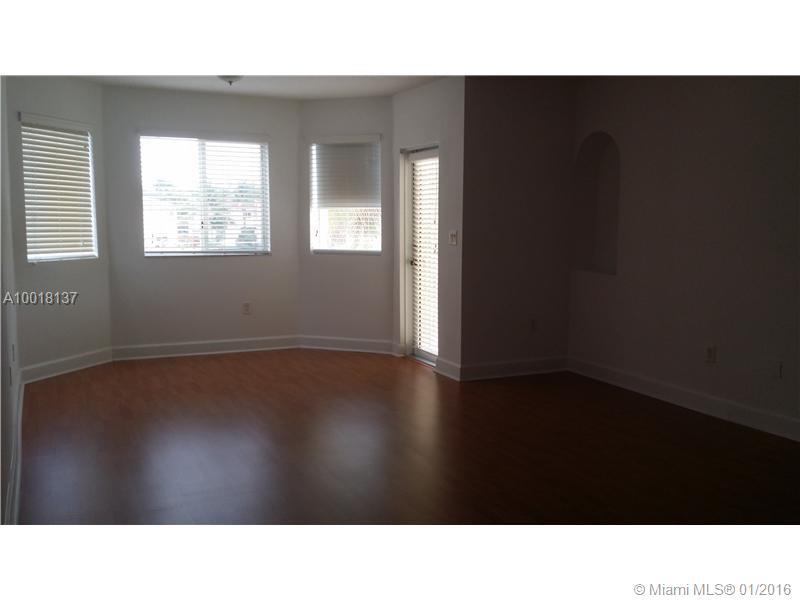 DORAL ISLES CATALINA - Residential