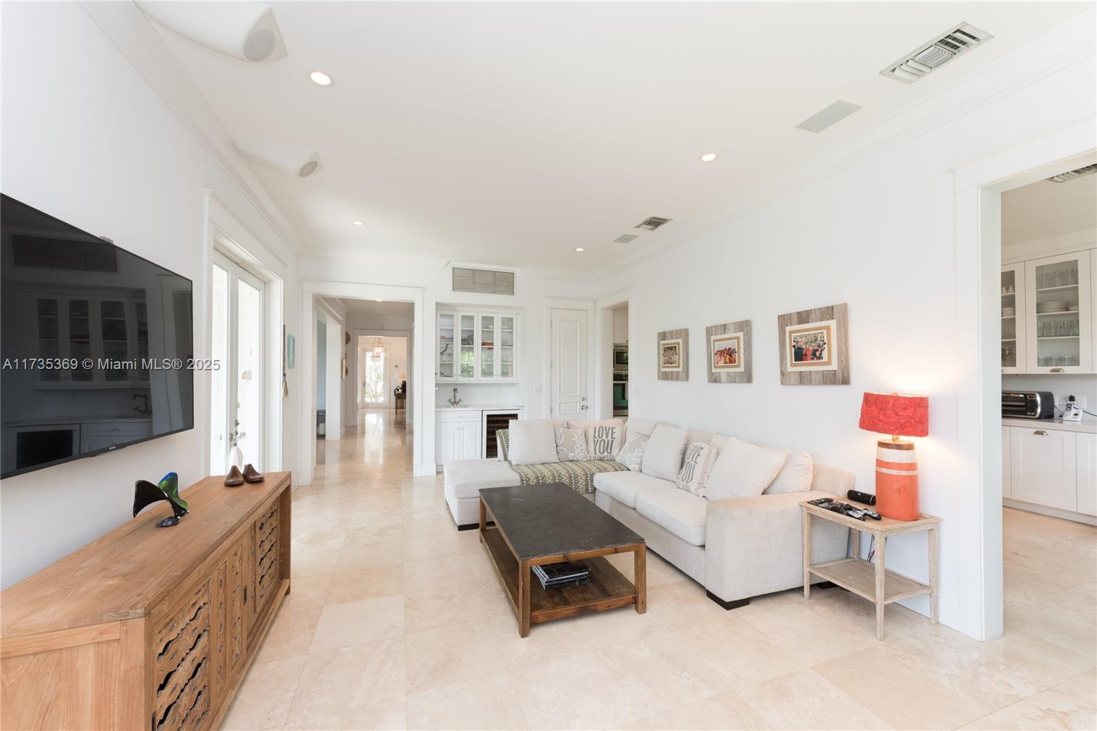 TROPICAL ISLE HOMES SUB 4 - Residential