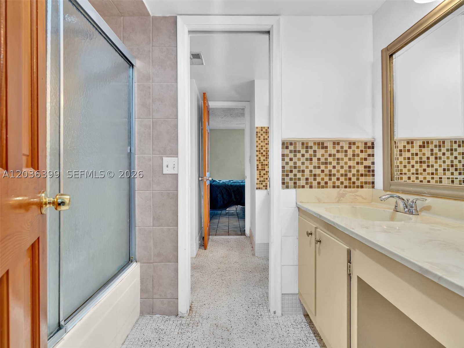 WESTVIEW CONDOMINIUM NO O - Residential