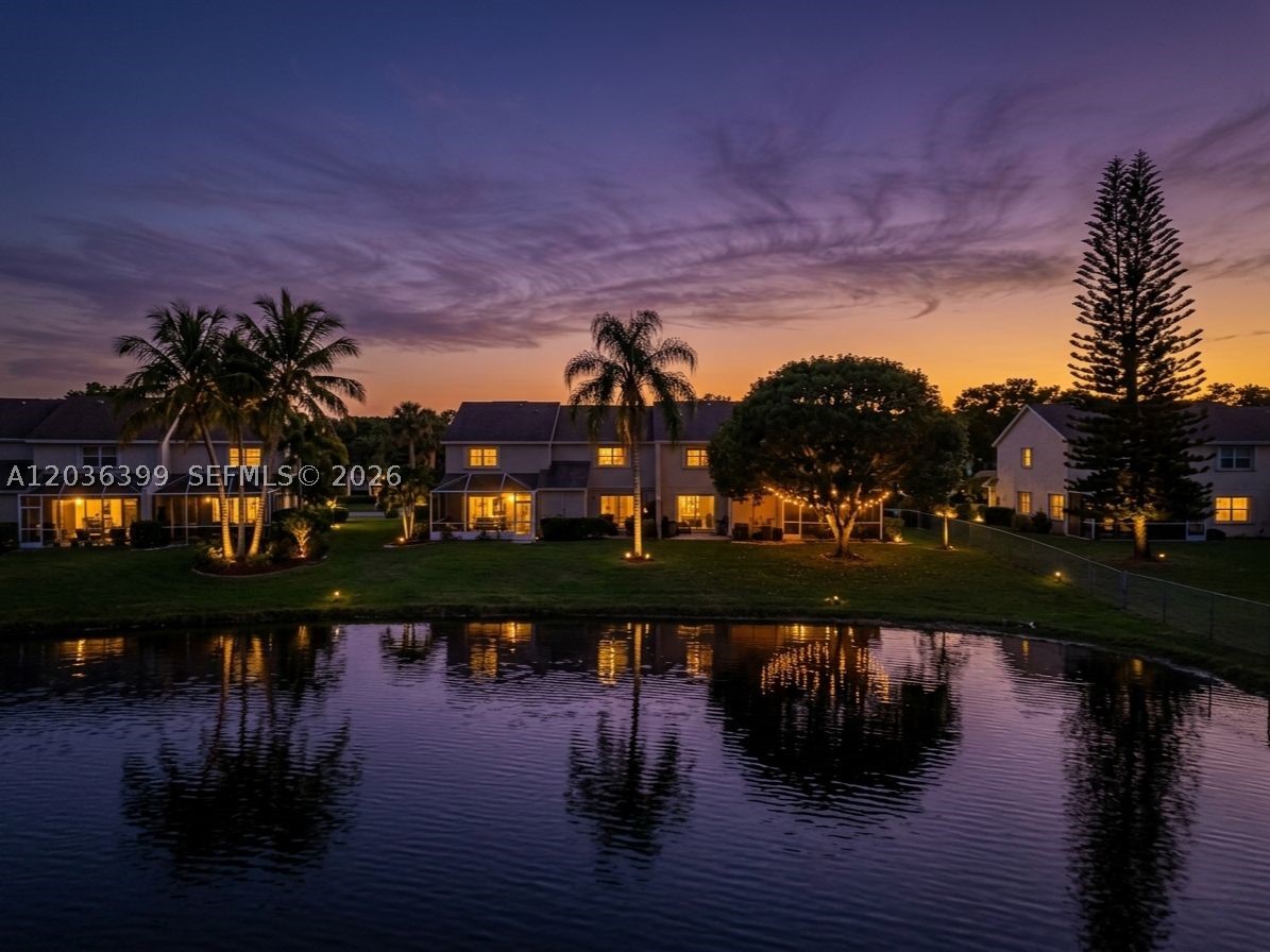 WESTVIEW CONDOMINIUM NO O - Residential