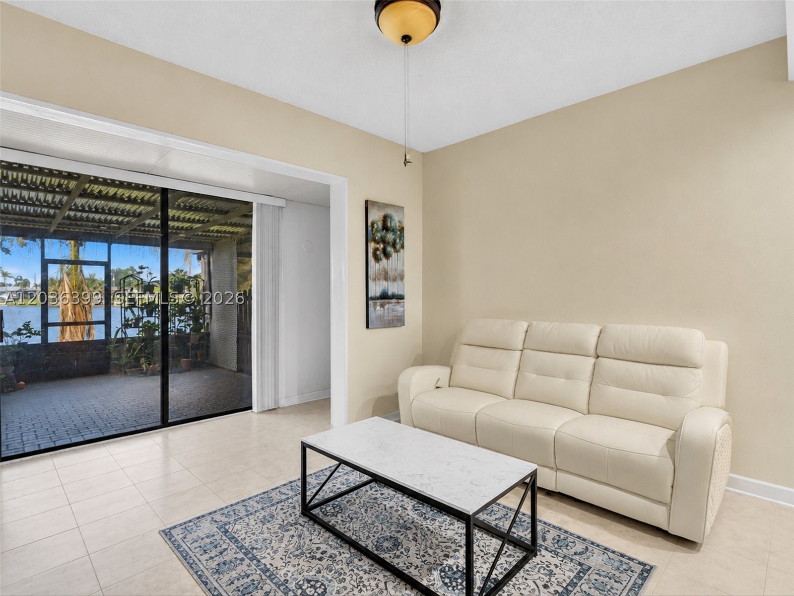 WESTVIEW CONDOMINIUM NO O - Residential