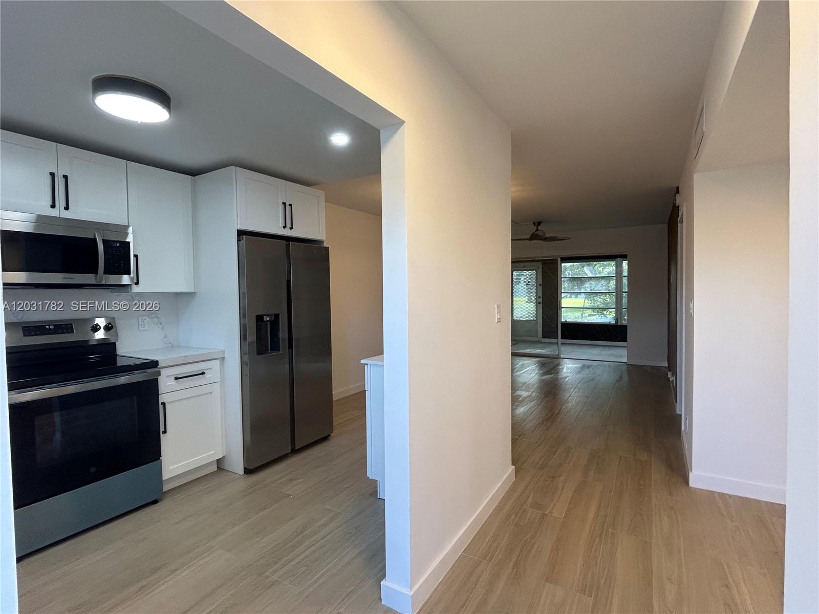 APPLEGREEN CONDO APTS 1 - Residential Lease