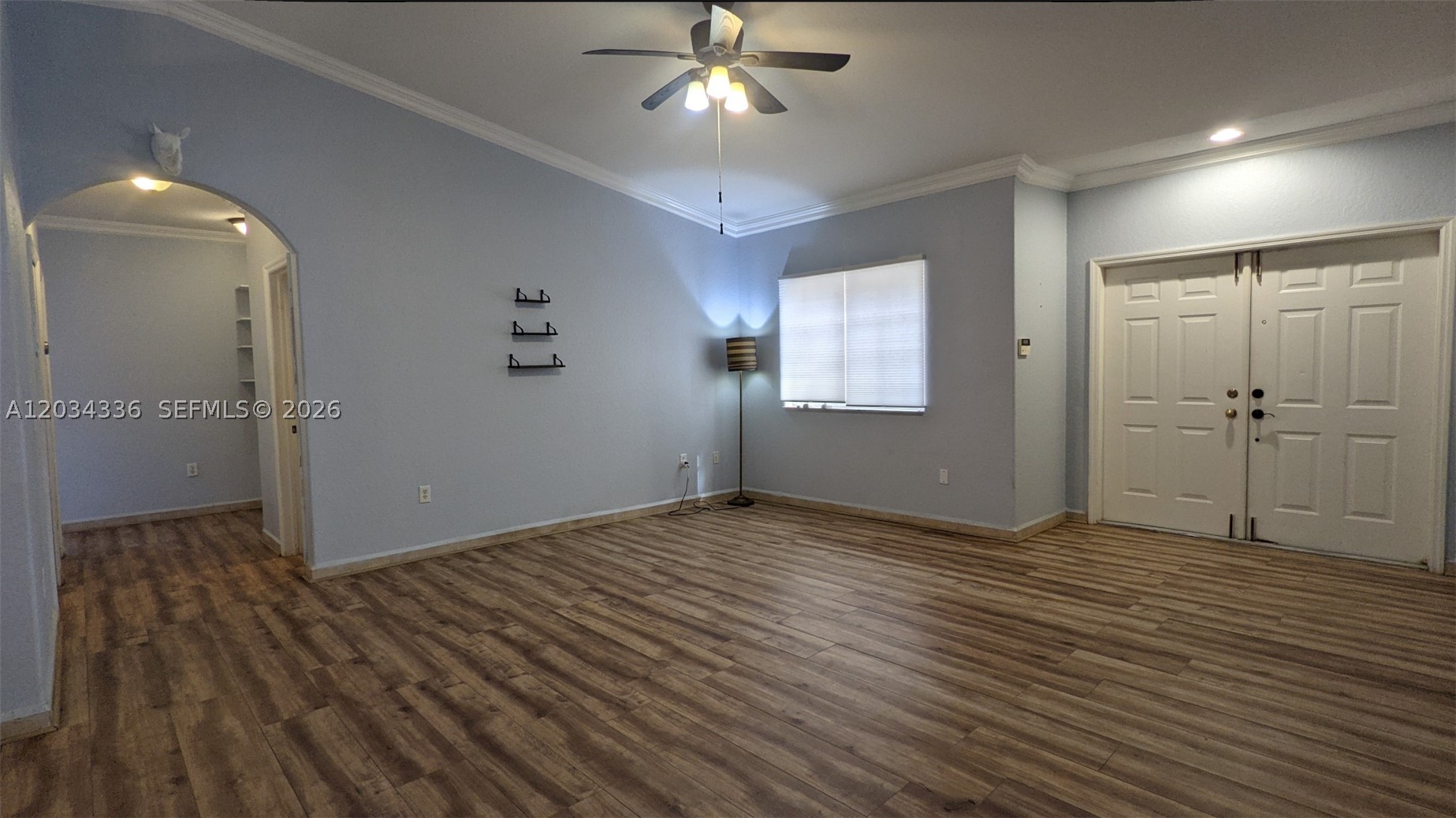 ROYAL GARDEN ESTATES - Residential Lease
