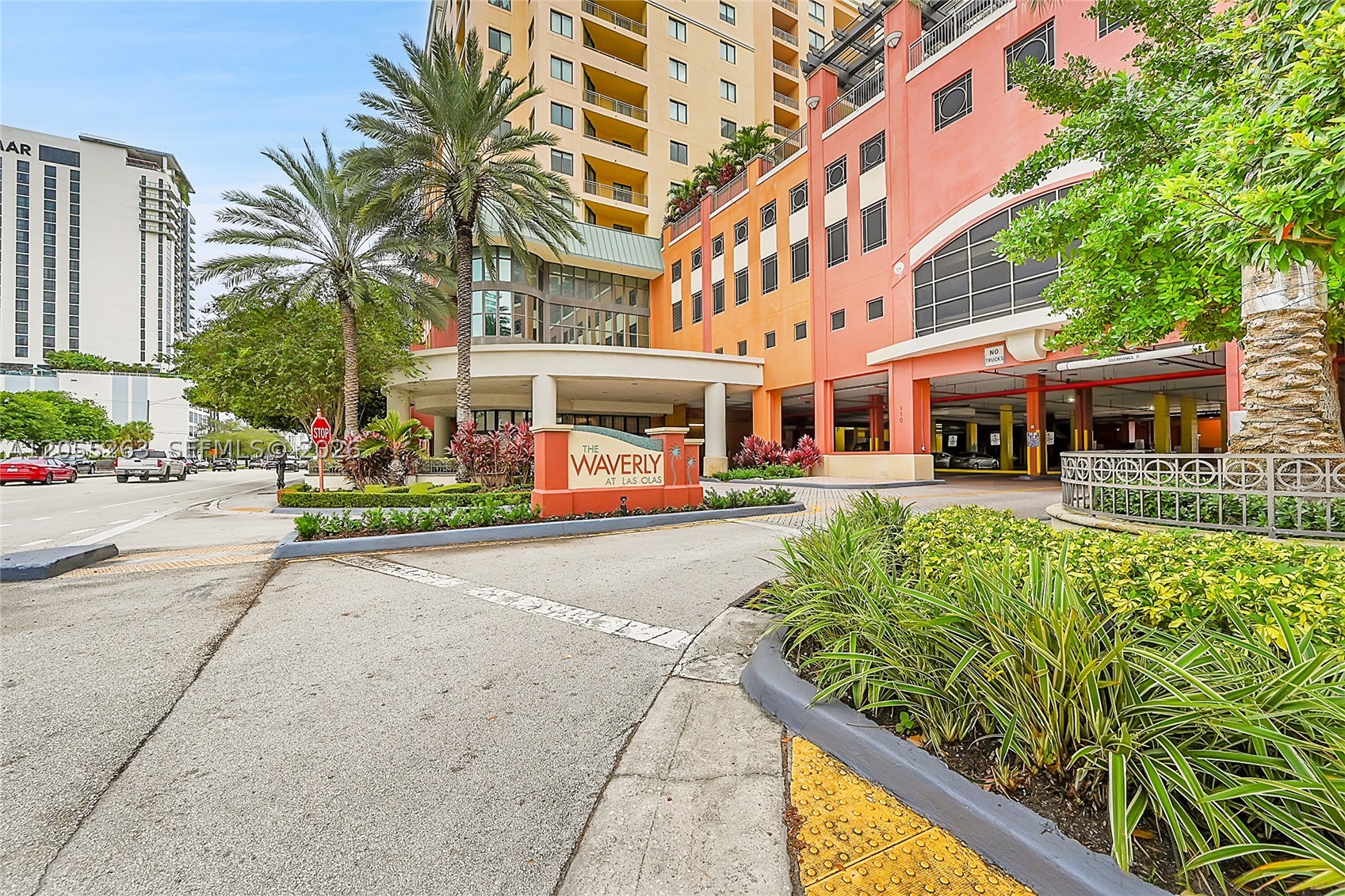 WAVERLY AT LAS OLAS CONDO - Residential