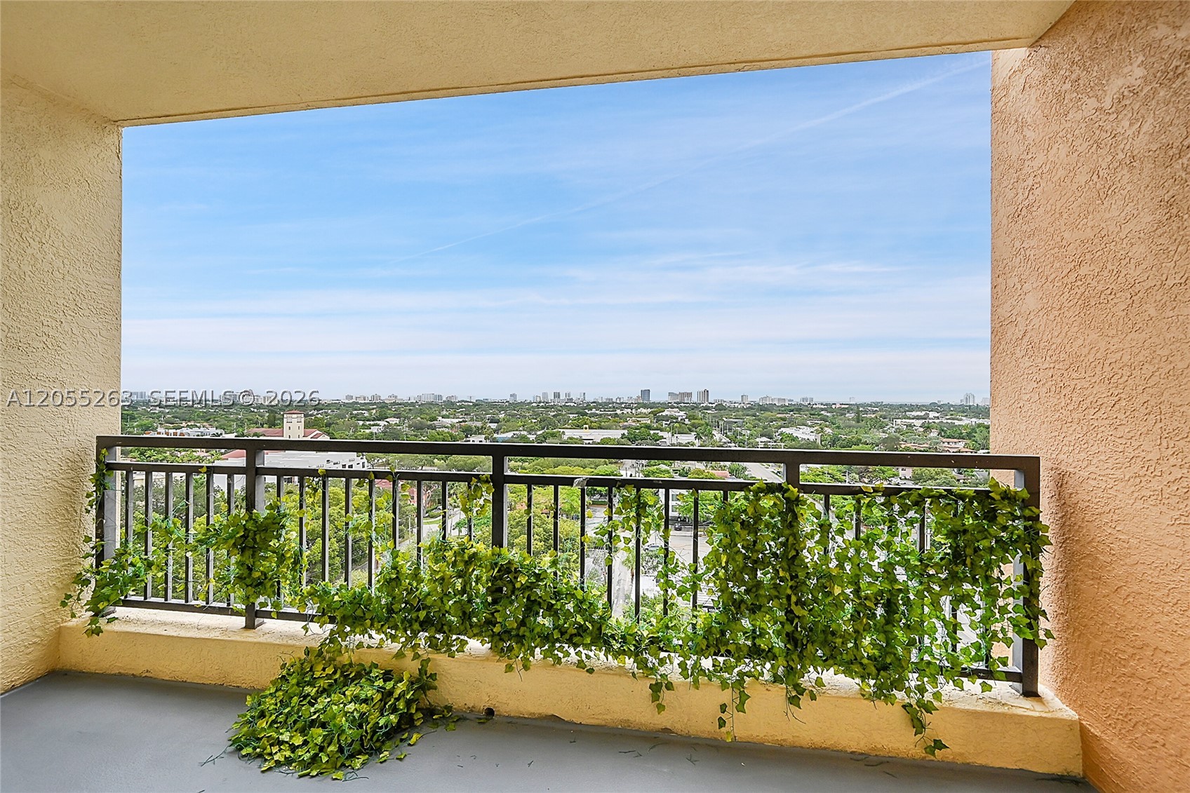 WAVERLY AT LAS OLAS CONDO - Residential