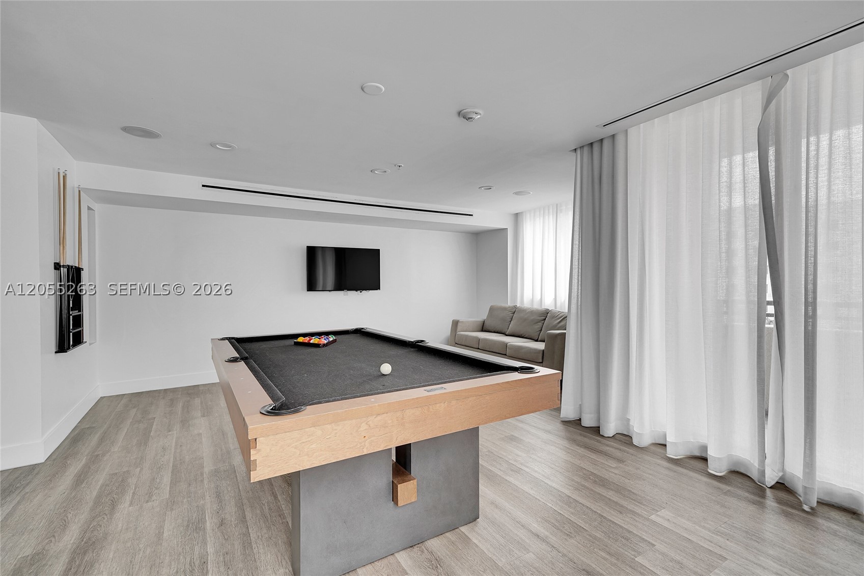 WAVERLY AT LAS OLAS CONDO - Residential