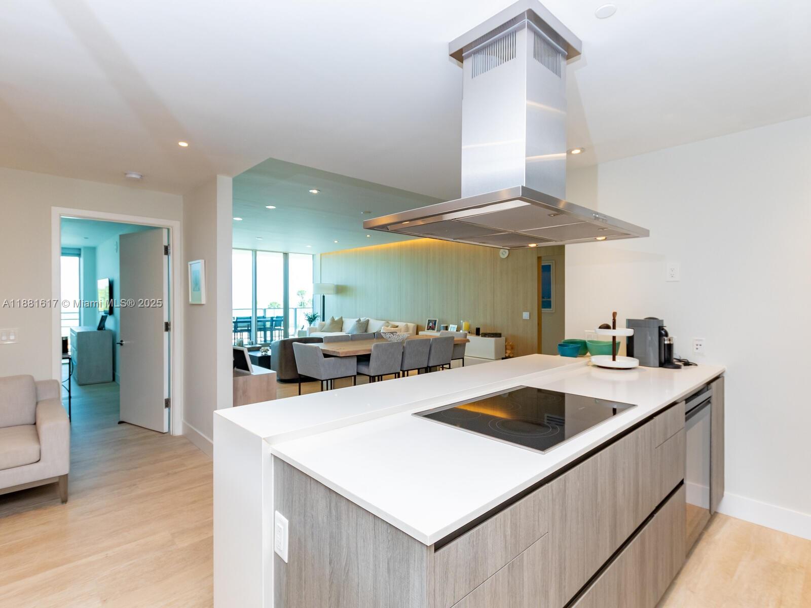 OCEANA KEY BISCAYNE CONDO - Residential