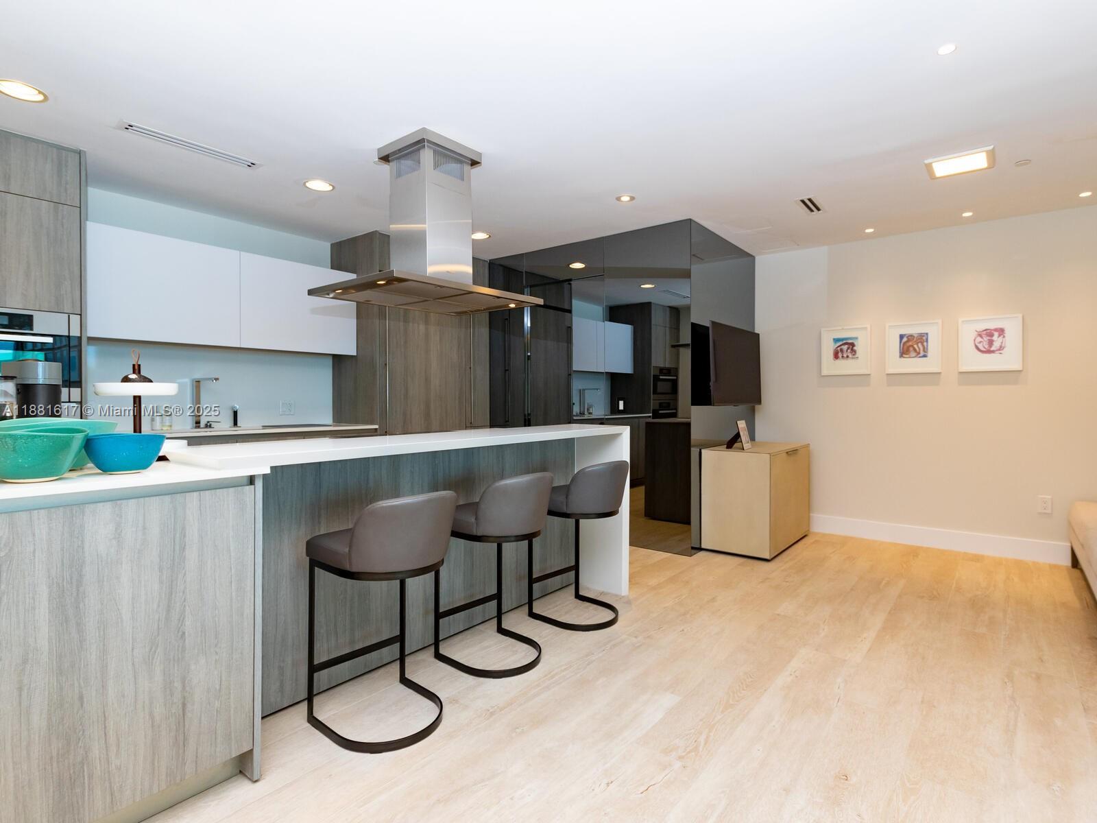 OCEANA KEY BISCAYNE CONDO - Residential