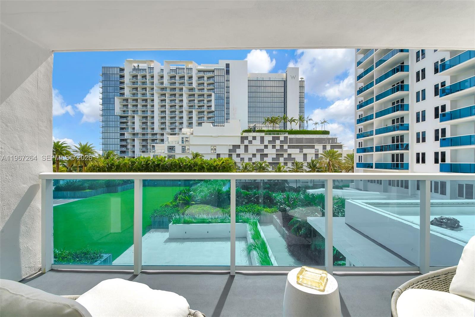 RONEY PALACE CONDO - Residential