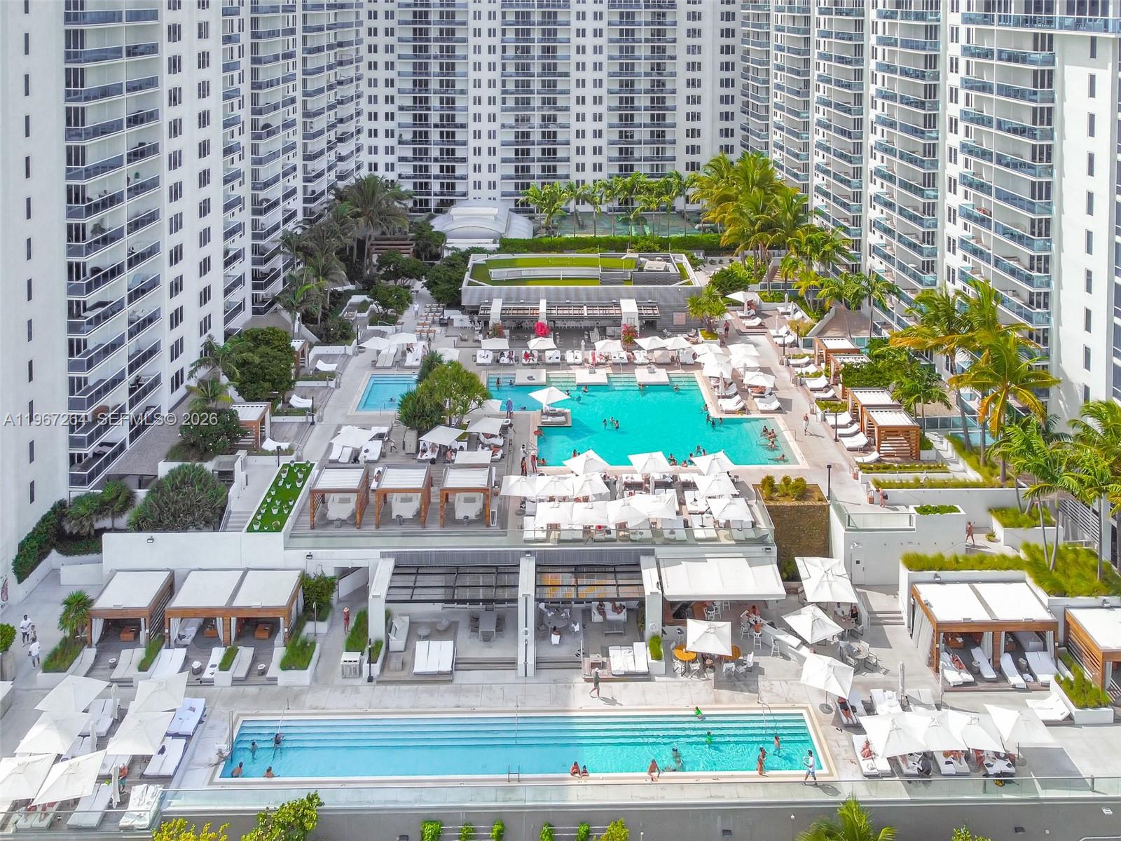 RONEY PALACE CONDO - Residential