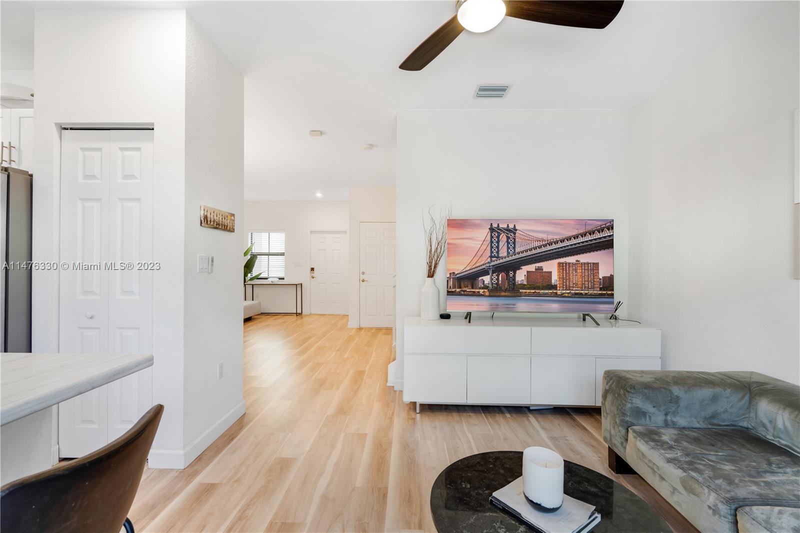 TROTTERS CHASE - Residential