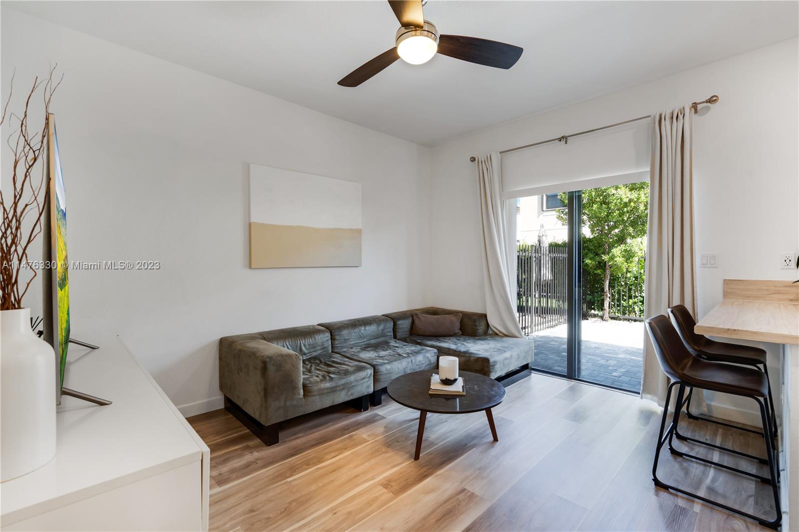 TROTTERS CHASE - Residential
