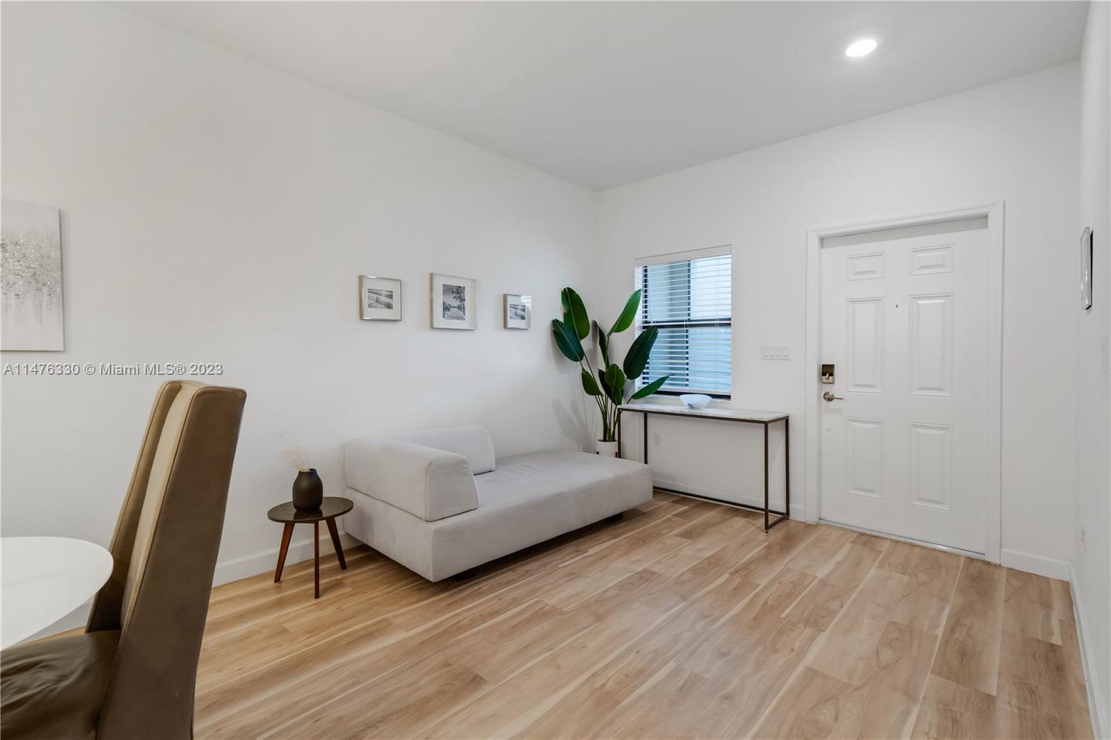 TROTTERS CHASE - Residential