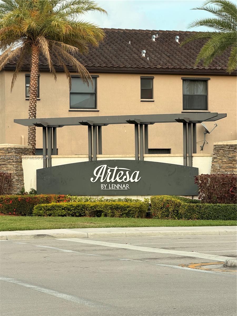 COCO PALM ESTATES - Residential