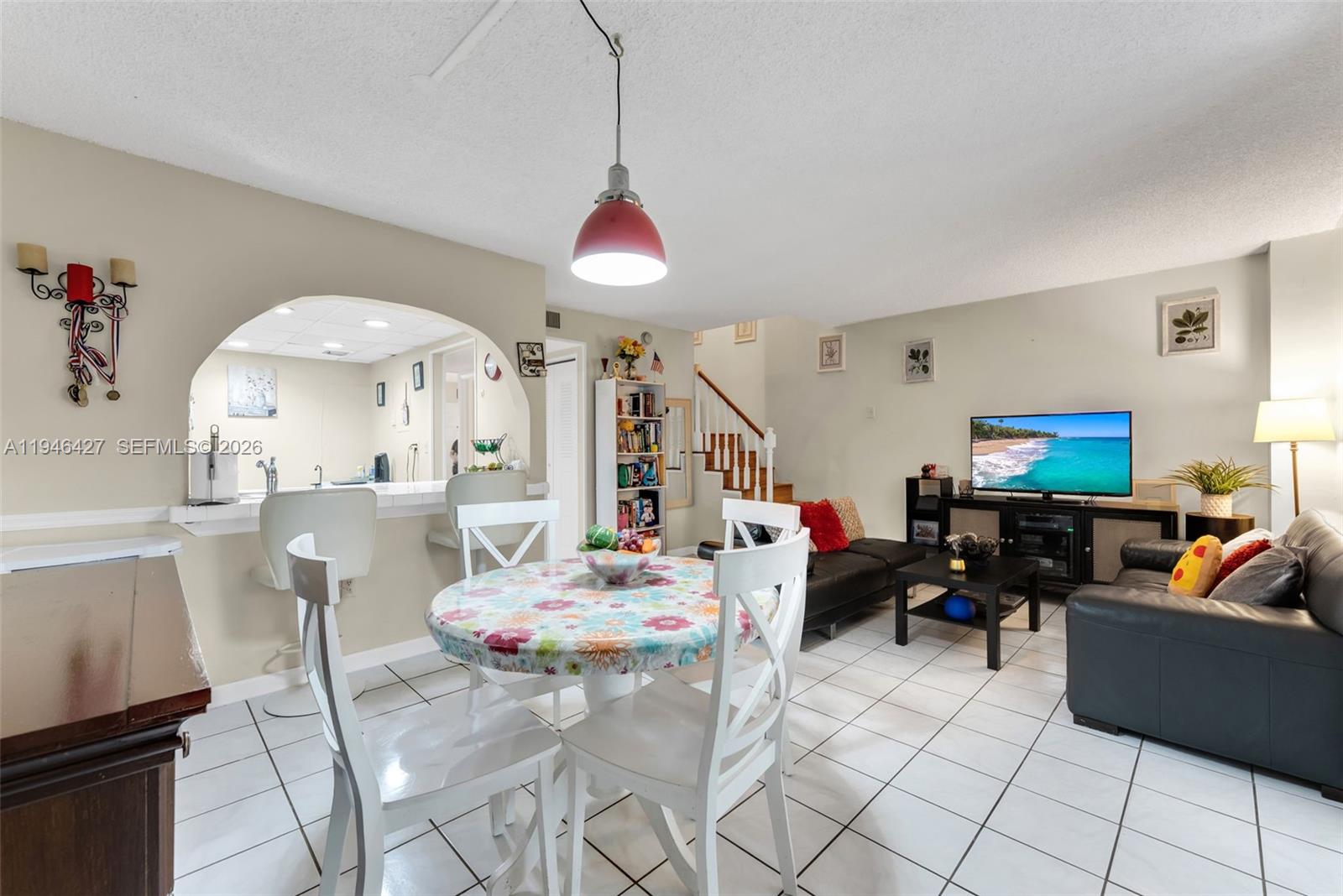 COUNTRY VILLAGE CONDO - Residential