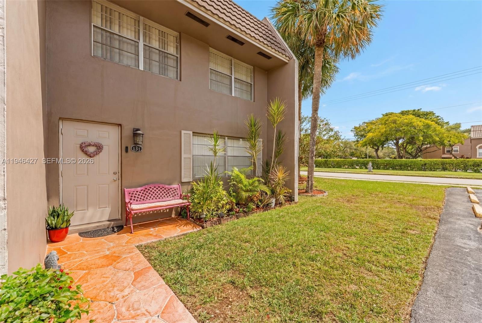 COUNTRY VILLAGE CONDO - Residential