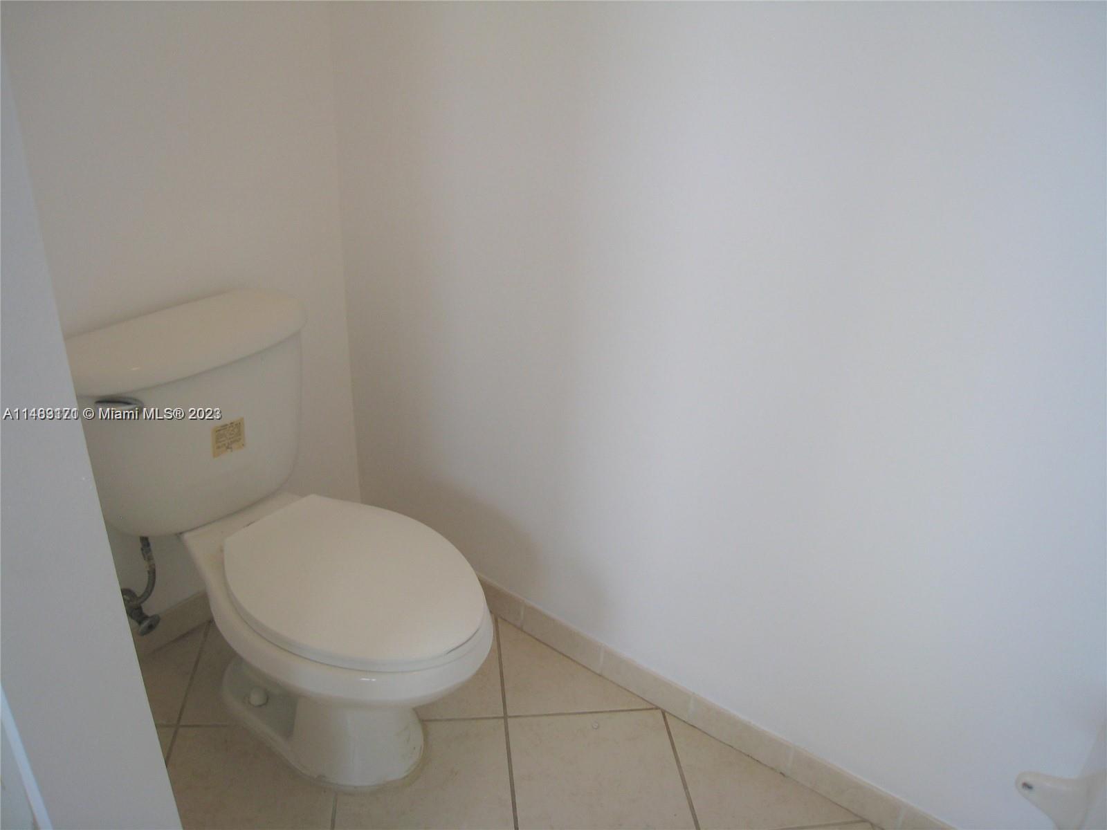 TUSCANY VILLAS WEST - Residential Lease