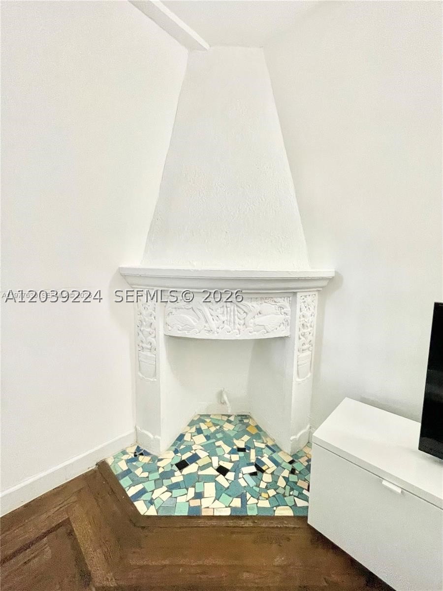 BEACHGARDENS CONDO - Residential Lease