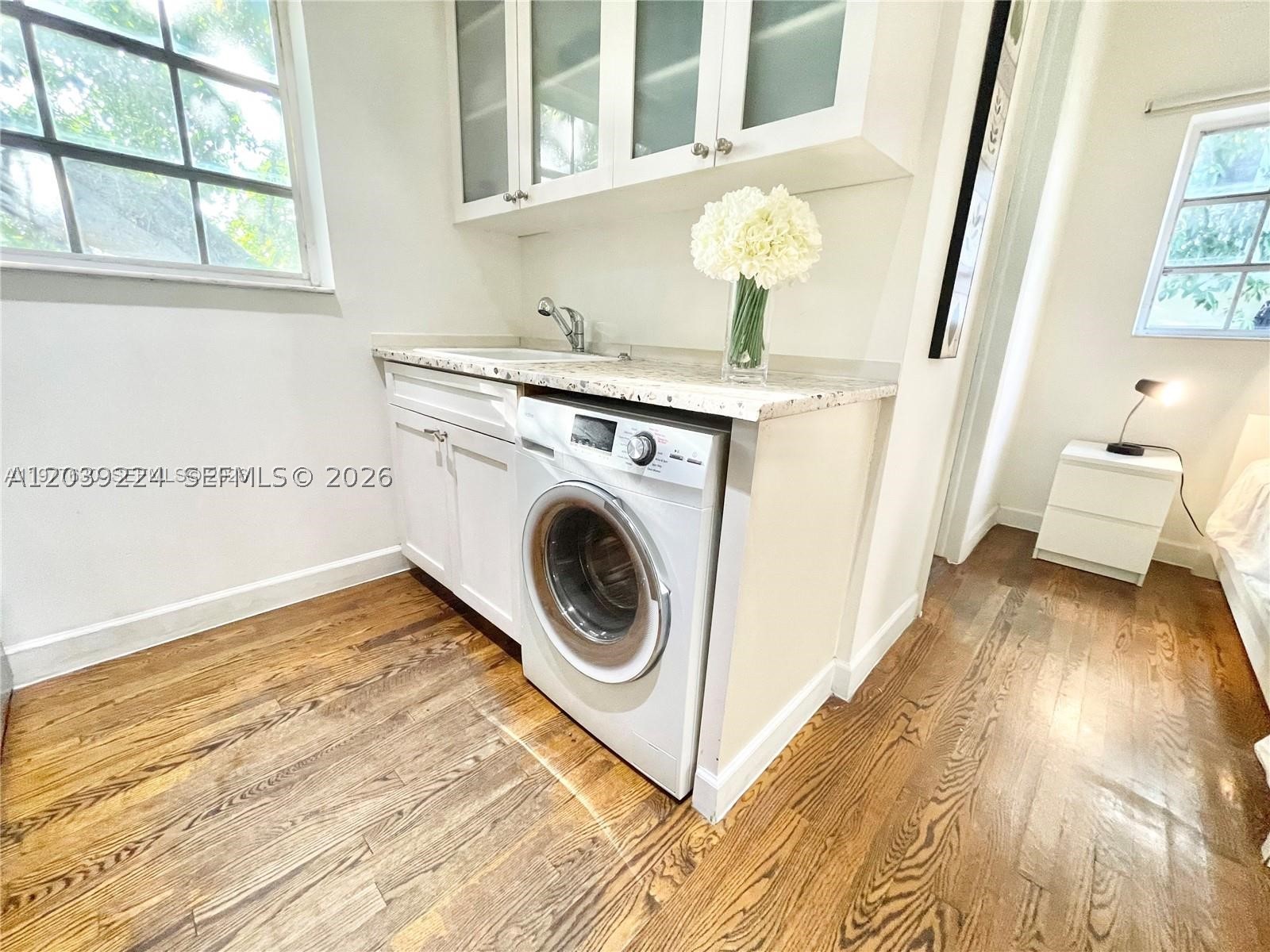 BEACHGARDENS CONDO - Residential Lease