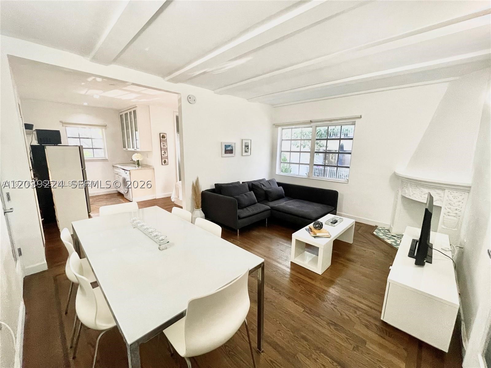 BEACHGARDENS CONDO - Residential Lease
