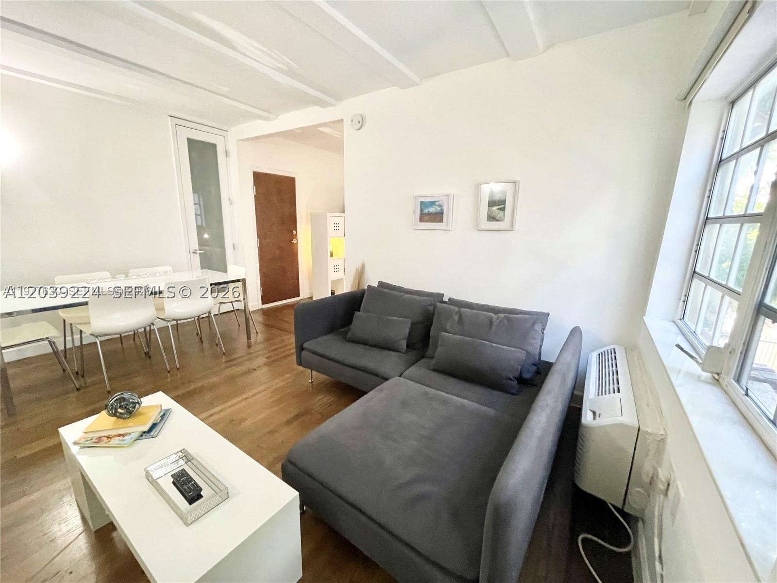 BEACHGARDENS CONDO - Residential Lease