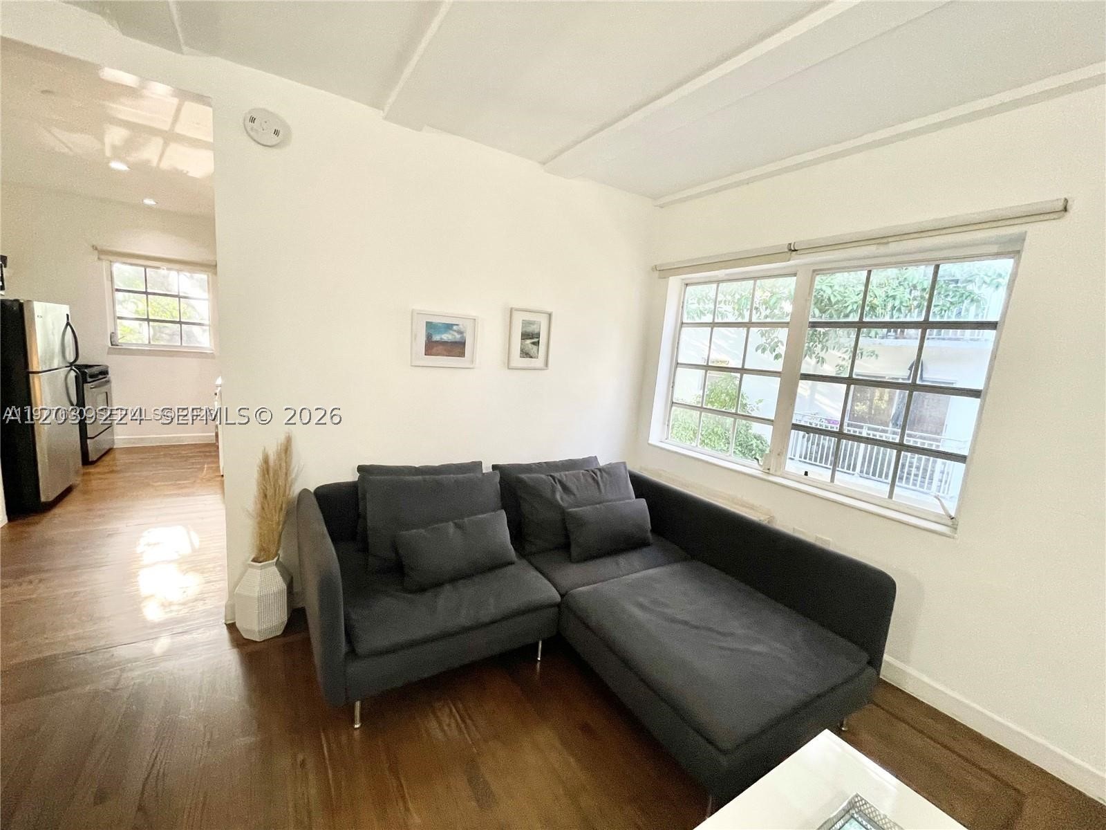 BEACHGARDENS CONDO - Residential Lease