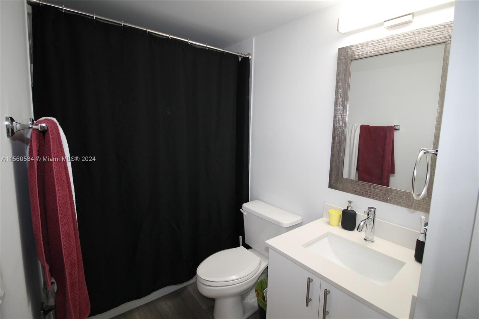 VISTA ALEGRE TOWNHOMES VI - Residential Lease