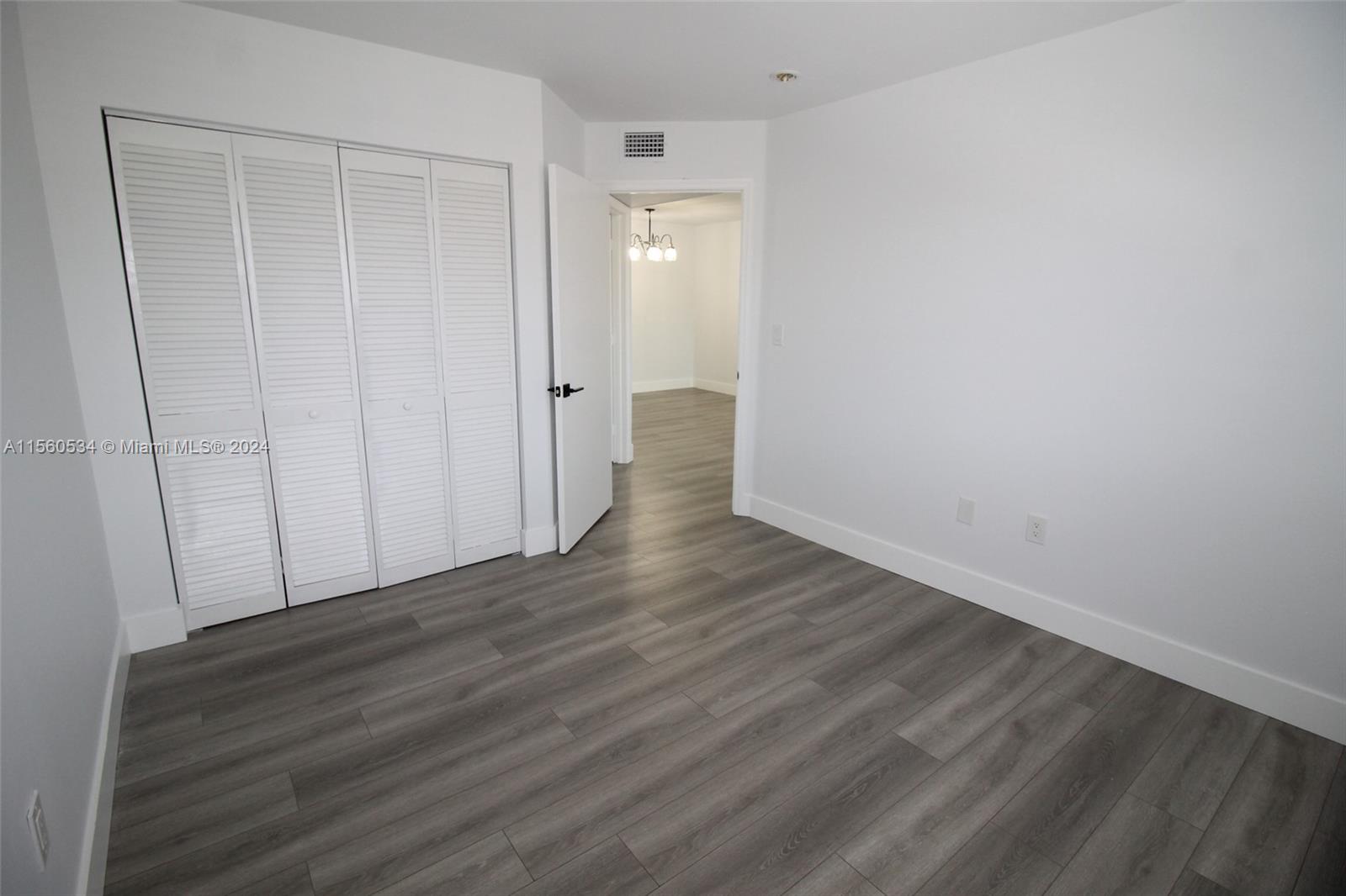 VISTA ALEGRE TOWNHOMES VI - Residential Lease