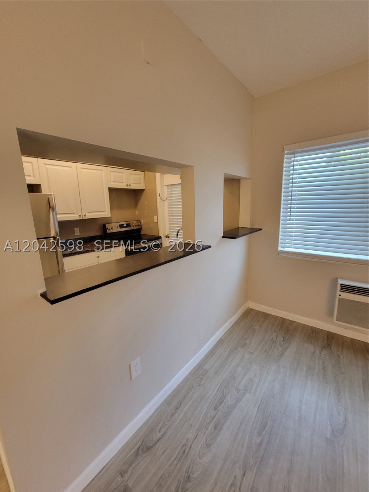 LENOX MANOR - Residential Lease
